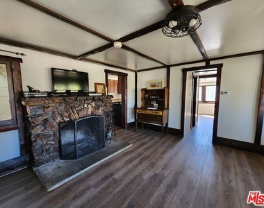 809 Talmadge Road - Photo Thumbnail 15