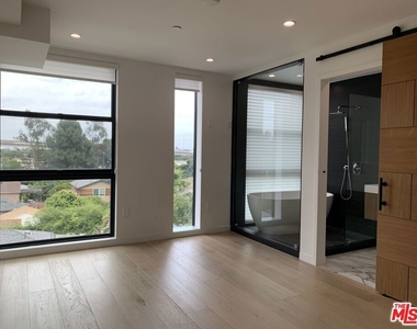 11341 Pearl Street - Photo Thumbnail 30
