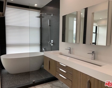 11341 Pearl Street - Photo Thumbnail 33