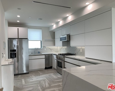 11341 Pearl Street - Photo Thumbnail 27