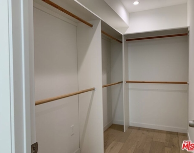 11341 Pearl Street - Photo Thumbnail 16