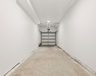 438 E 28th Street - Photo Thumbnail 26