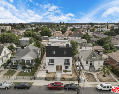 438 E 28th Street - Photo Thumbnail 32