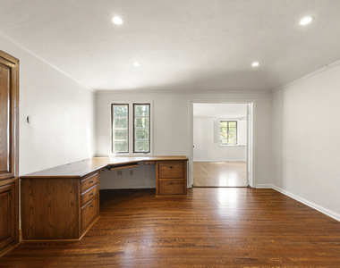 512 N Palm Drive - Photo Thumbnail 12