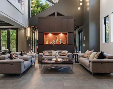 5415 Amestoy Avenue - Photo Thumbnail 11
