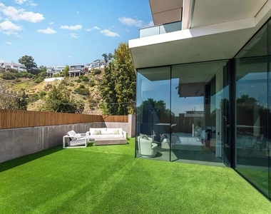 1807 Blue Heights Dr Drive - Photo Thumbnail 10