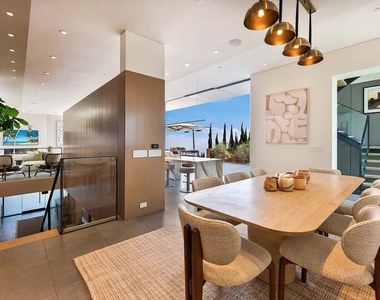1807 Blue Heights Dr Drive - Photo Thumbnail 7