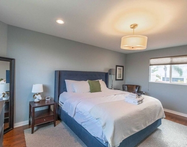 3226 Hutchison Avenue - Photo Thumbnail 8