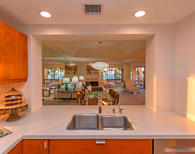 110 Ocean Park Boulevard - Photo Thumbnail 7