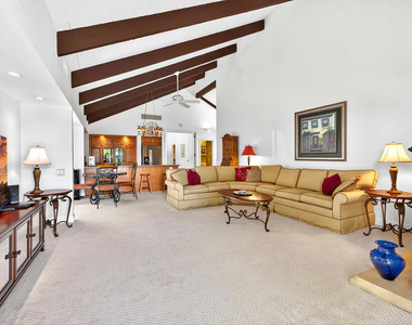 468 Sunningdale Drive - Photo Thumbnail 18