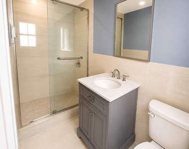 324 Buckingham Road - Photo Thumbnail 13