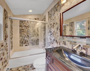 1719 Cedar Swamp Road - Photo Thumbnail 25
