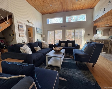 431 Dehnhoff Walk - Photo Thumbnail 5