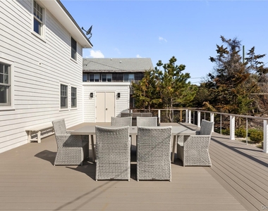 105 Clipper Road - Photo Thumbnail 29