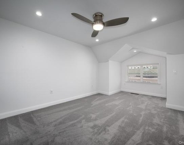 148 South Front Street - Photo Thumbnail 7