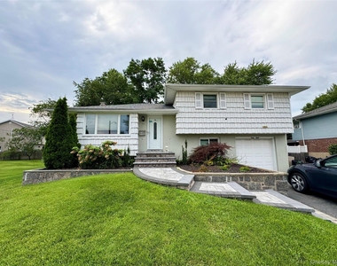 68 Jamaica Avenue - Photo Thumbnail 1