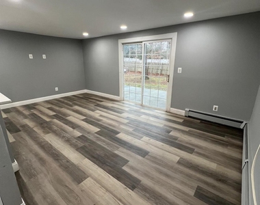 15 Beach Avenue - Photo Thumbnail 21