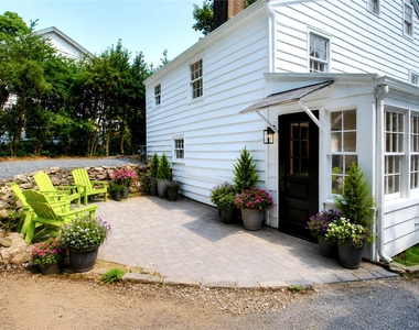 94 Main Street - Photo Thumbnail 31