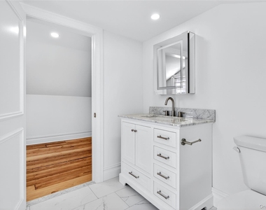 94 Main Street - Photo Thumbnail 21