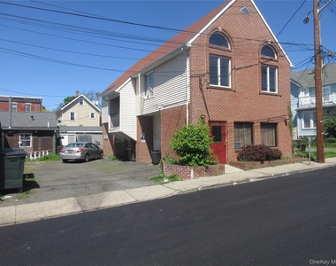 20 Bridge Street - Photo Thumbnail 9