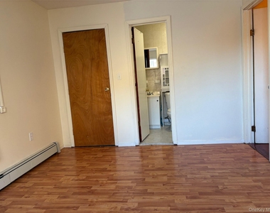 14519 220th Street - Photo Thumbnail 6
