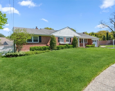 14 Harbor Lane - Photo Thumbnail 5