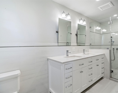 14 Harbor Lane - Photo Thumbnail 31