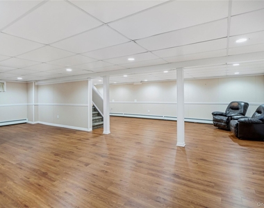 14 Harbor Lane - Photo Thumbnail 36