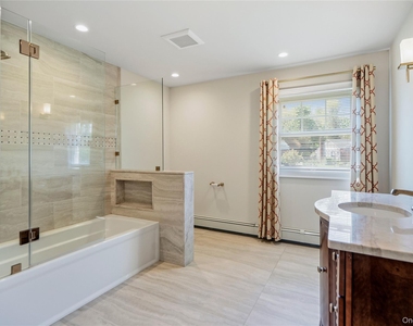 14 Harbor Lane - Photo Thumbnail 26