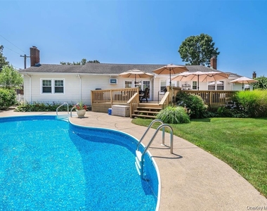 14 Harbor Lane - Photo Thumbnail 3