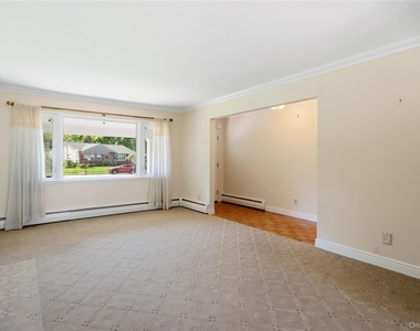 14 Harbor Lane - Photo Thumbnail 11