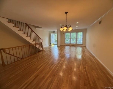 71 Orchard Street - Photo Thumbnail 3