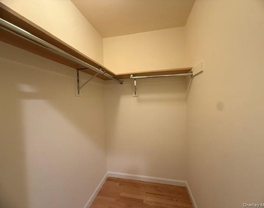71 Orchard Street - Photo Thumbnail 11