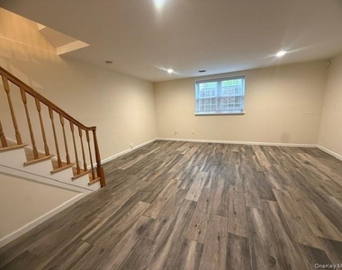 71 Orchard Street - Photo Thumbnail 14