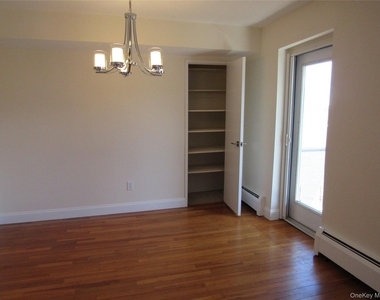 103 Gedney Street - Photo Thumbnail 6