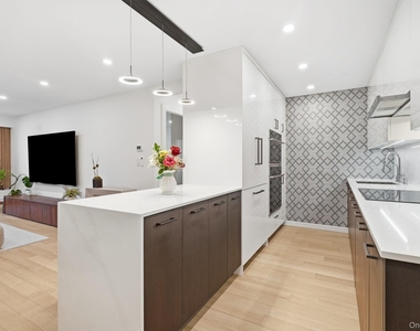 560 Halstead Avenue - Photo Thumbnail 11