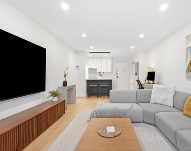 560 Halstead Avenue - Photo Thumbnail 5