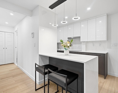 560 Halstead Avenue - Photo Thumbnail 7