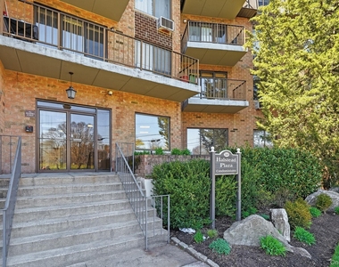 560 Halstead Avenue - Photo Thumbnail 20