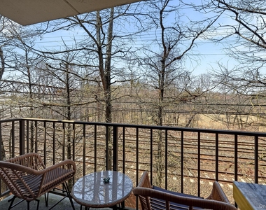 560 Halstead Avenue - Photo Thumbnail 16