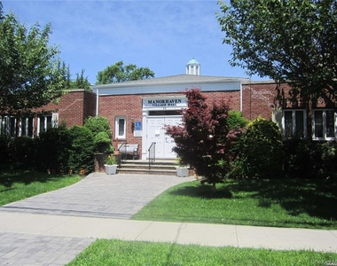44 Graywood Road - Photo Thumbnail 15