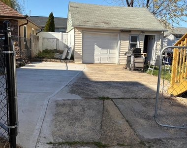 138 Luther Ave Avenue - Photo Thumbnail 1