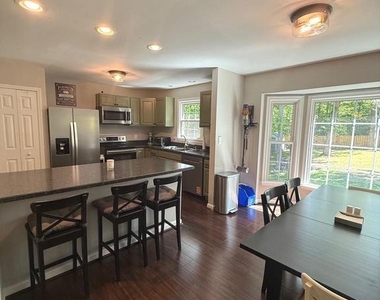 2308 Harpoon Drive - Photo Thumbnail 4