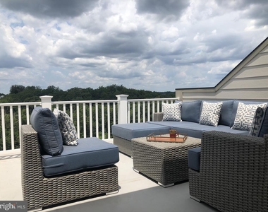 17227 Branched Oak Road - Photo Thumbnail 4