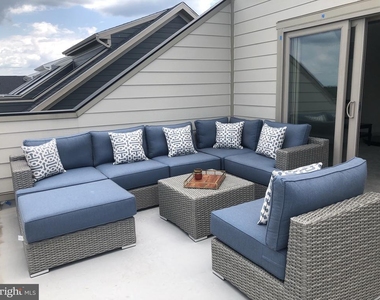 17227 Branched Oak Road - Photo Thumbnail 5