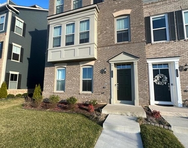 17227 Branched Oak Road - Photo Thumbnail 2