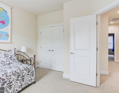 15160 Kentshire Drive - Photo Thumbnail 28