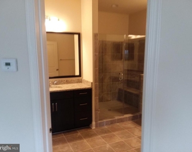 22595 Windsor Locks Square - Photo Thumbnail 19