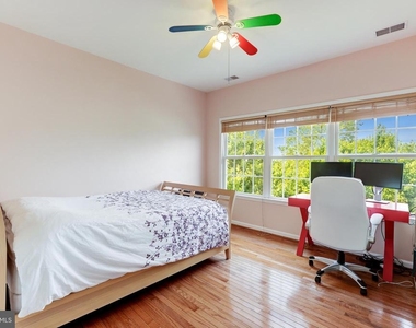 19194 Coton Hall Street - Photo Thumbnail 37