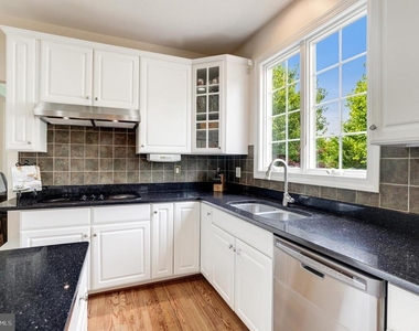 19194 Coton Hall Street - Photo Thumbnail 23
